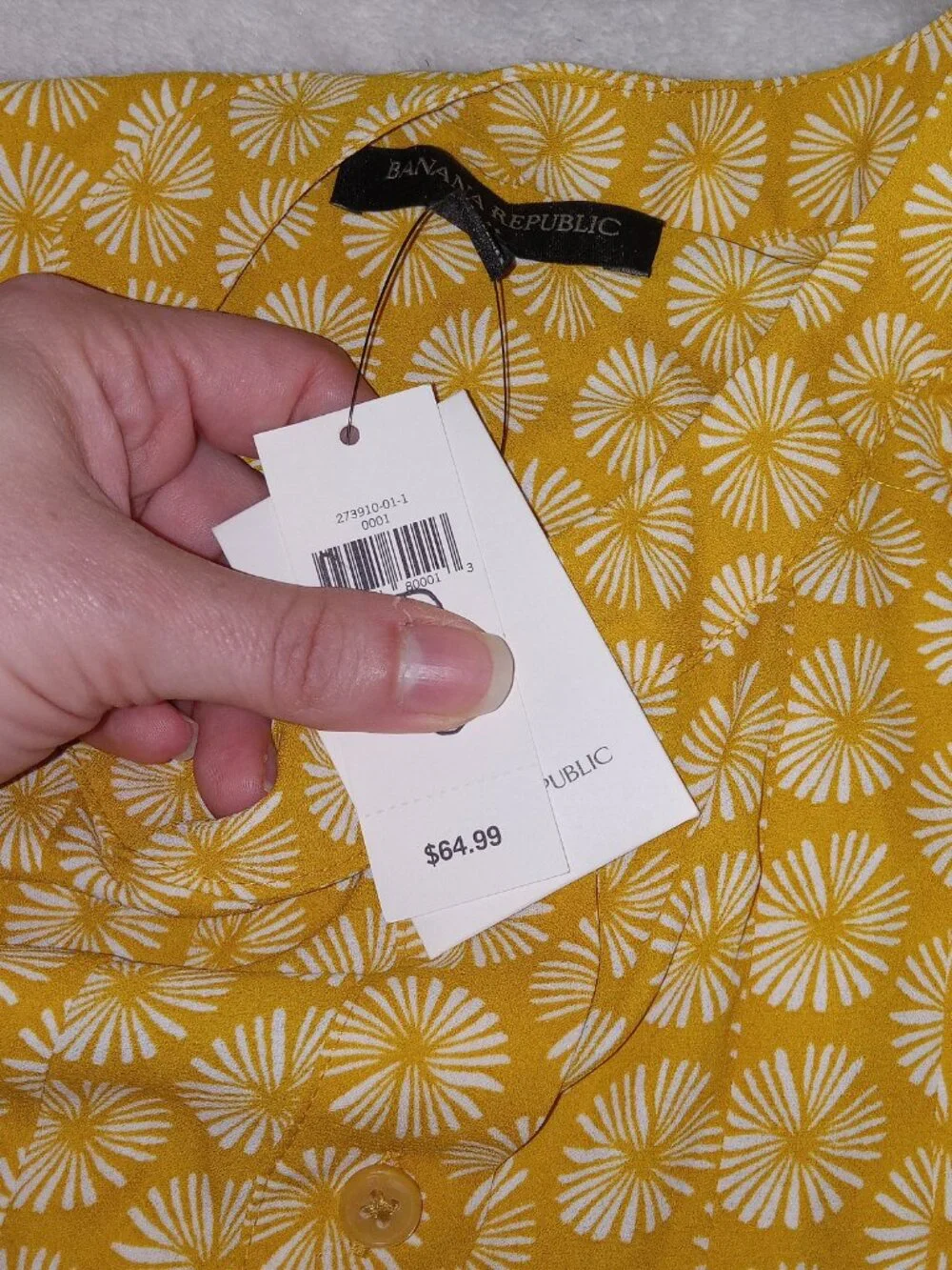 Banana Republic Yellow Floral Blouse NWT Size S Lightweight Preppy Cottagecore